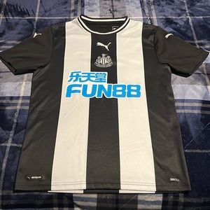 Newcastle United 2019-20 Premier League Puma Home Jersey